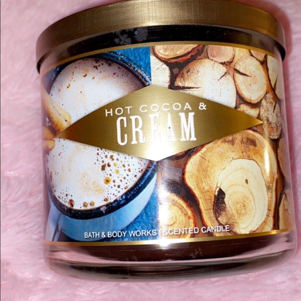Bath and body works candle